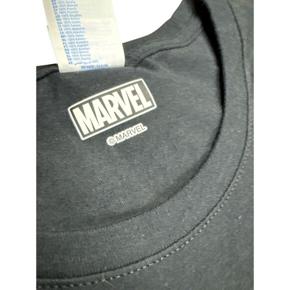 Marvel Studios Alligator Loki Character Poster Short Sleeve Tshirt Large Comics - Picture 4 of 8